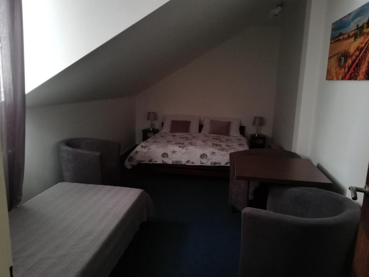 Penzion A Wellness - Jilan, Naves Svobody 39, Olomouc Exteriör bild